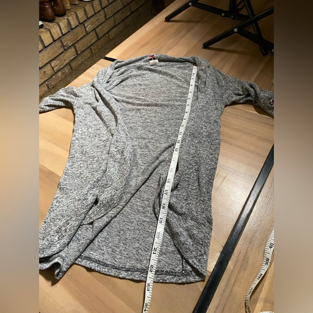 Best Cody grey cardigan - Picture 7 of 7